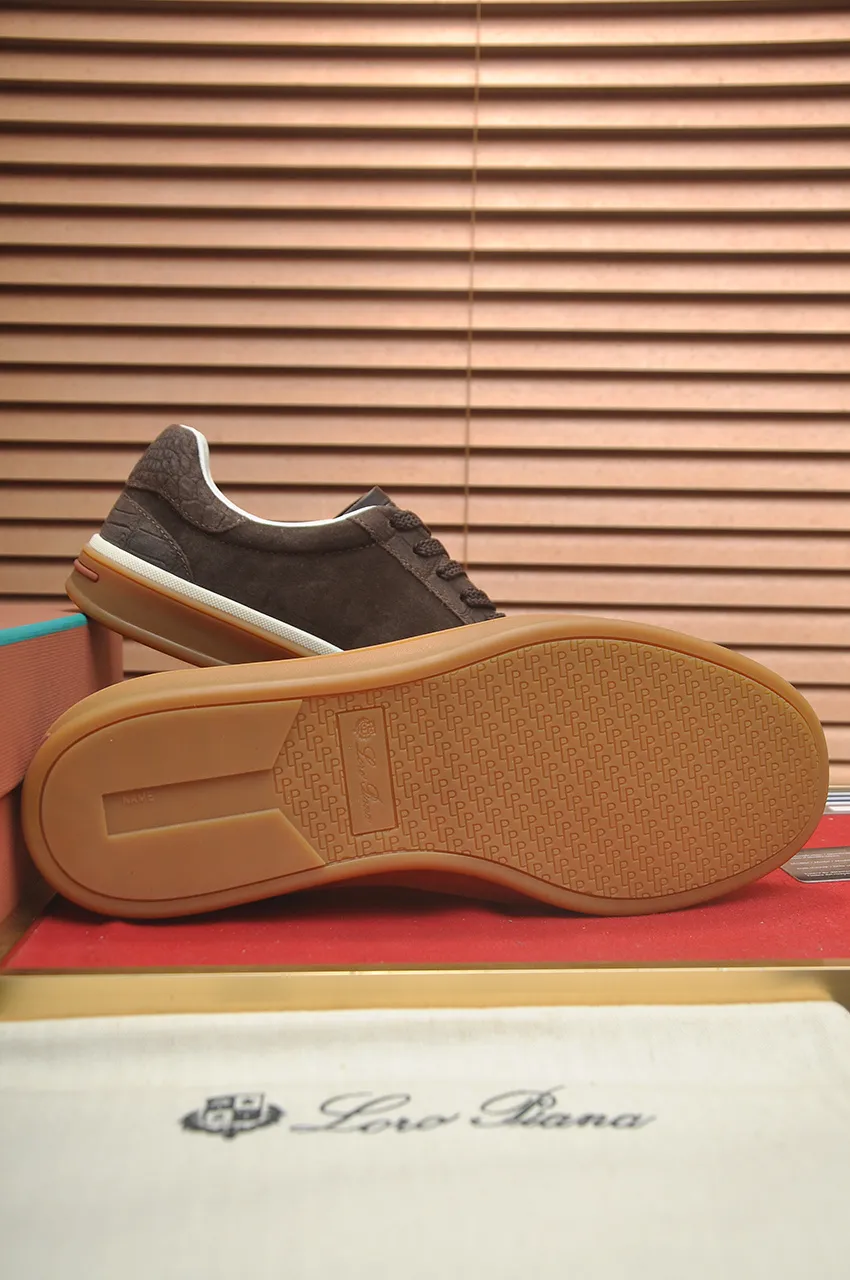 Men's men's shoes 💰580💶[𝐥𝐨𝐫𝐨 𝐏𝐢𝐚𝐧𝐚] lp classic loafers, an Italian treasure brand, the only brand that can match Hermès! Only after wearing it do we realize that we cannot let down our feet. The upper is imported cashmere, the lining of water-dyed cowhide ➕ the cowhide feet, the official original glass rubber outsole, and the pendant. Exclusive original packaging (tag ➕ brand paper ➕ outer box ➕ hand bag) code number: 38-46 (45 46 customized)